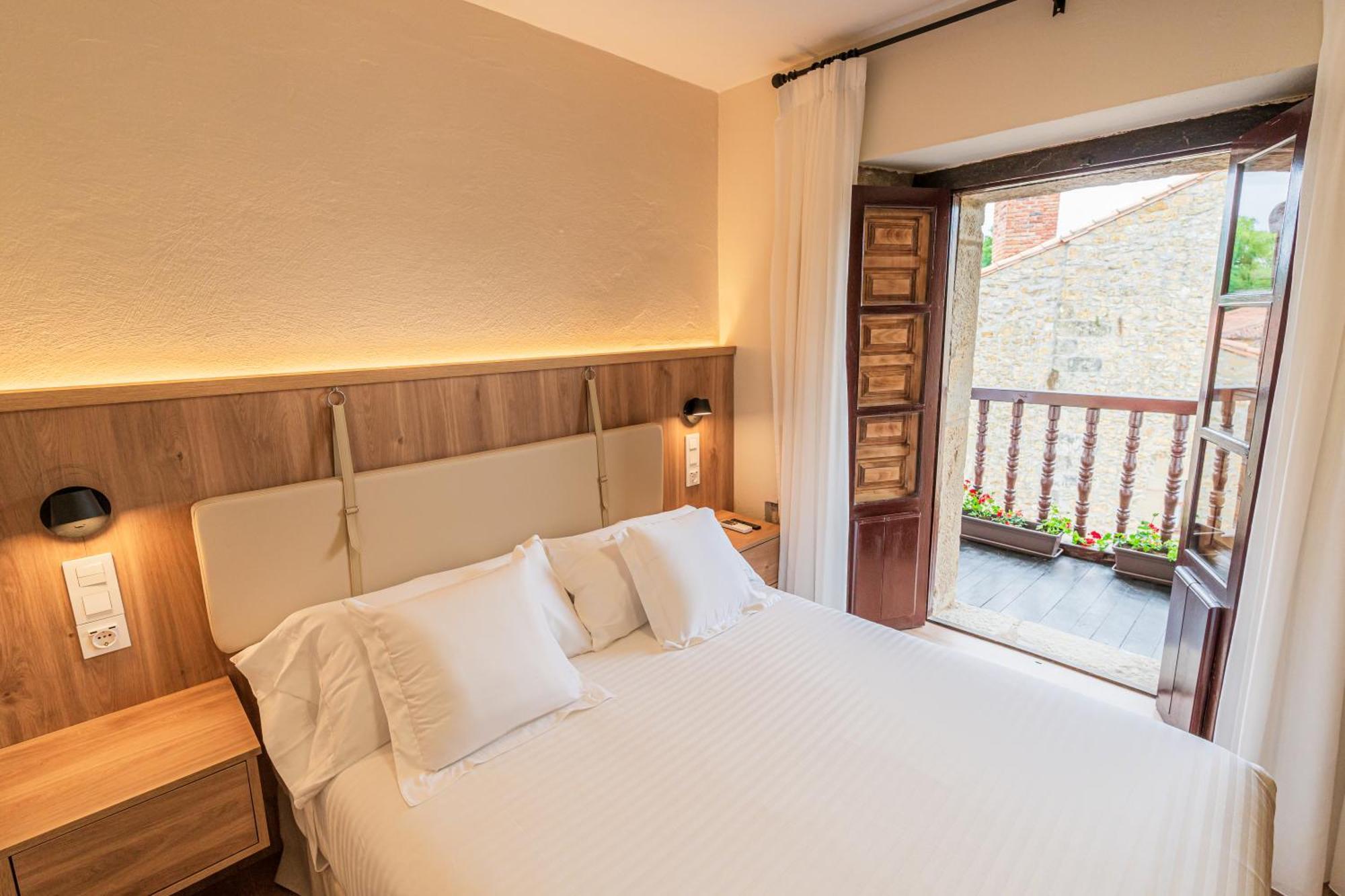 Hotel R Santillana Сантилана дел Мар Екстериор снимка